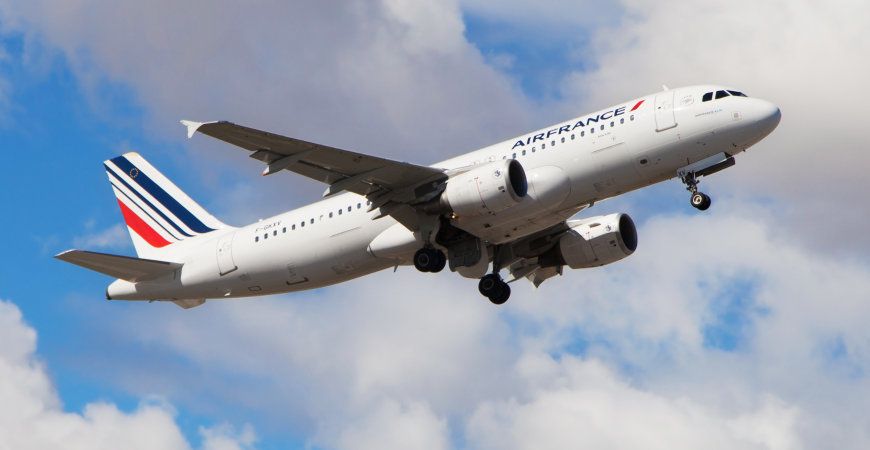 Venir en avion